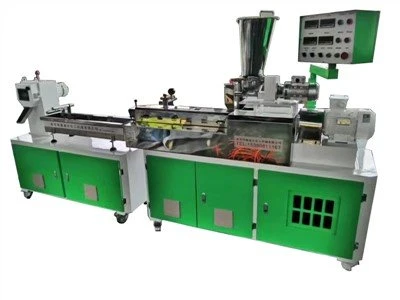 Vysoce kvalitní laboratorní extrudér pro malý výkon